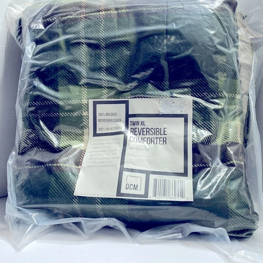 OCM Twin XL Reversible Comforter 66